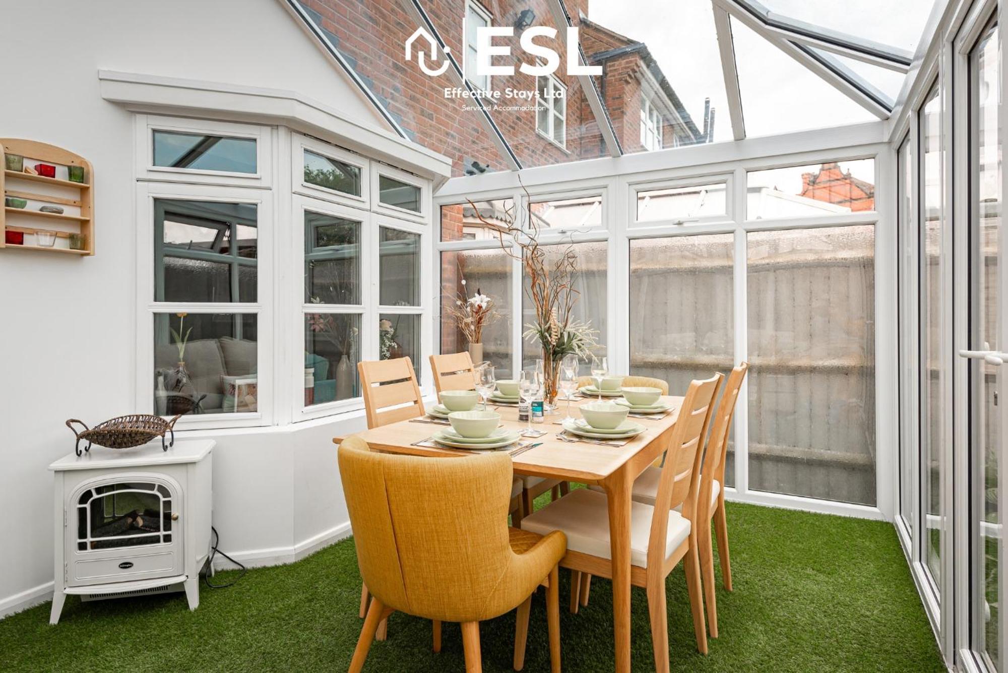 4 Bedroom Townhouse 10Mins Walk From Shrewsbury Town Centre With Parking מראה חיצוני תמונה